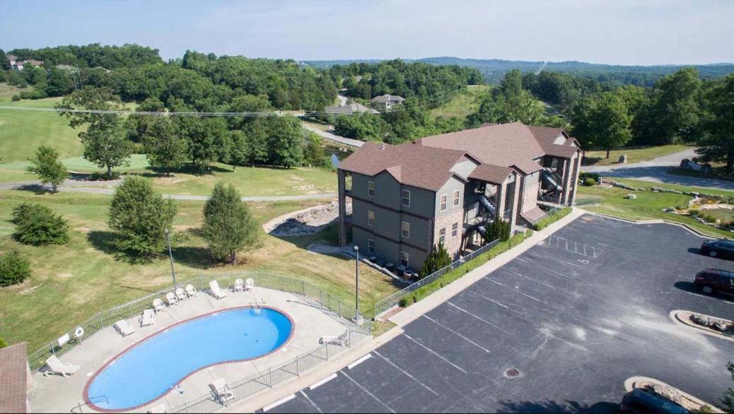 Couples Condo Retreat Overlooking Golf Course Branson West Luaran gambar